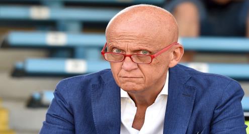 كولينا: لا مستقبل بدون تطبيق الـ VAR